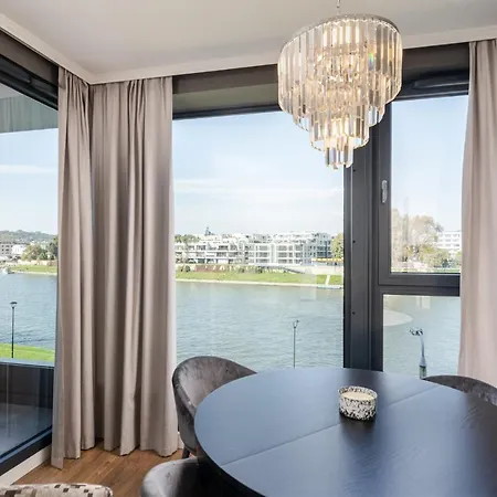 Vistula River Luxury *